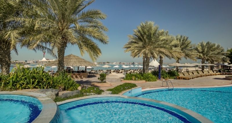 Radisson Blu Hotel & Resort, Abu Dhabi Corniche deal