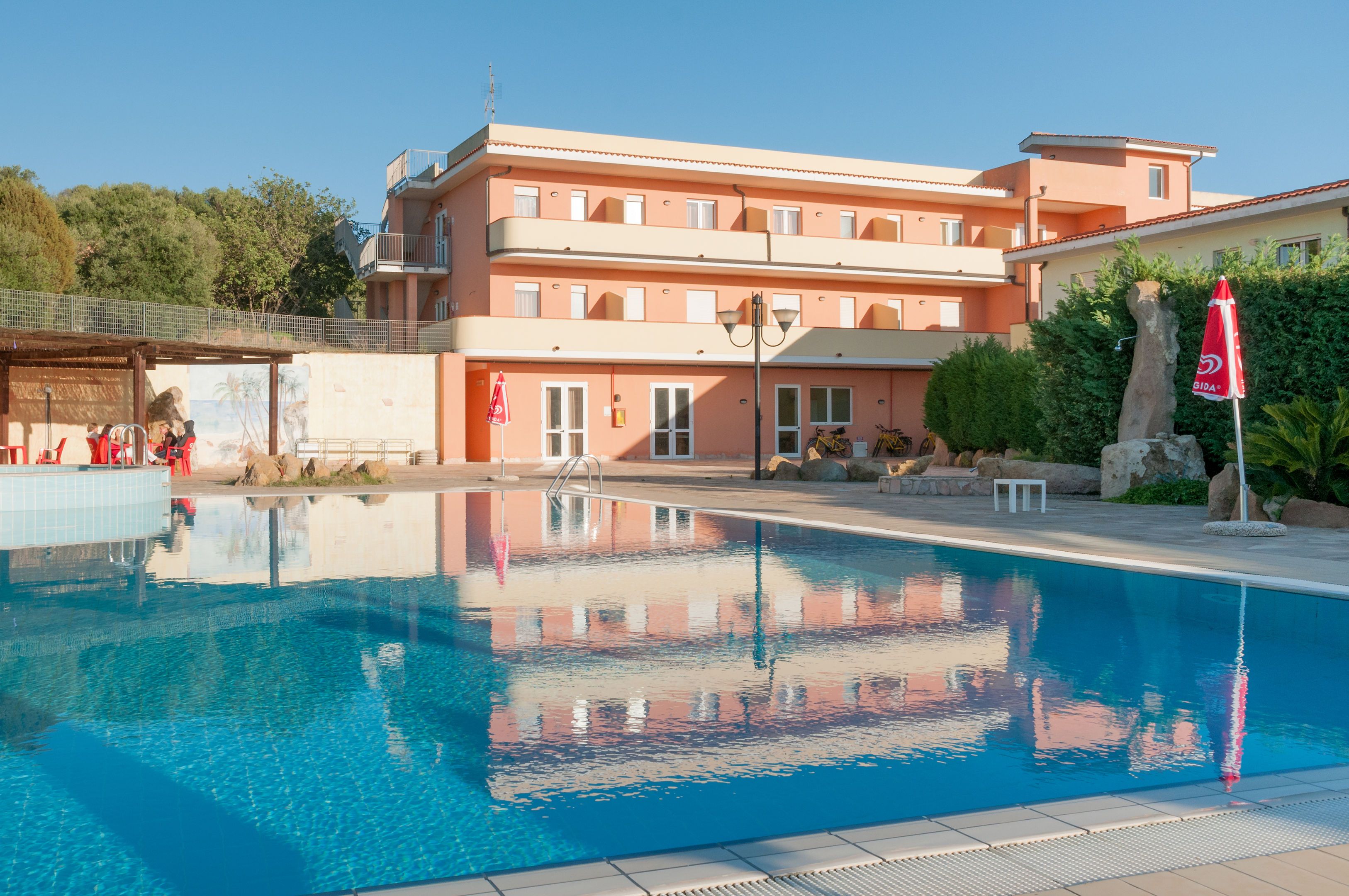 Lu' Hotel Porto Pino deal