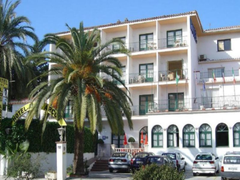 Arcos de Montemar deal