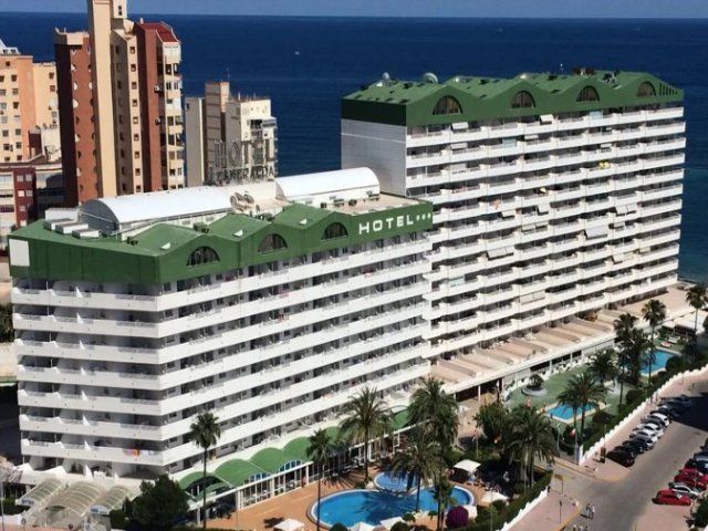 AR Roca Esmeralda Wellness & Spa Hotel deal