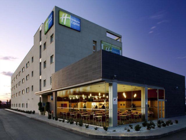 Holiday Inn Express Málaga - Aeropuerto deal