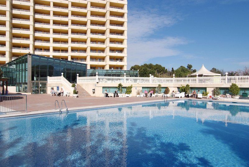 Sandos Benidorm Suites deal