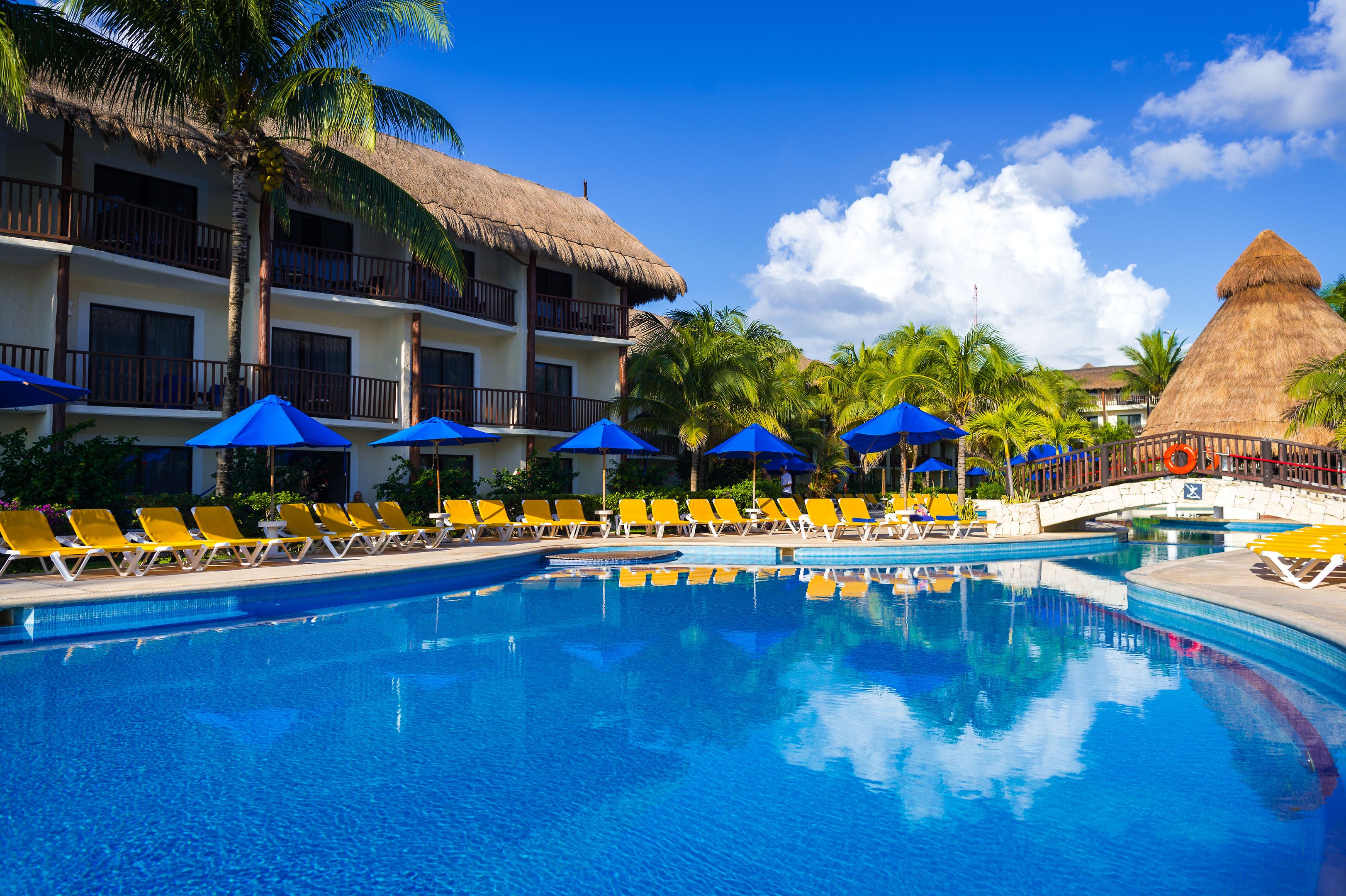 The Reef Coco Beach deal