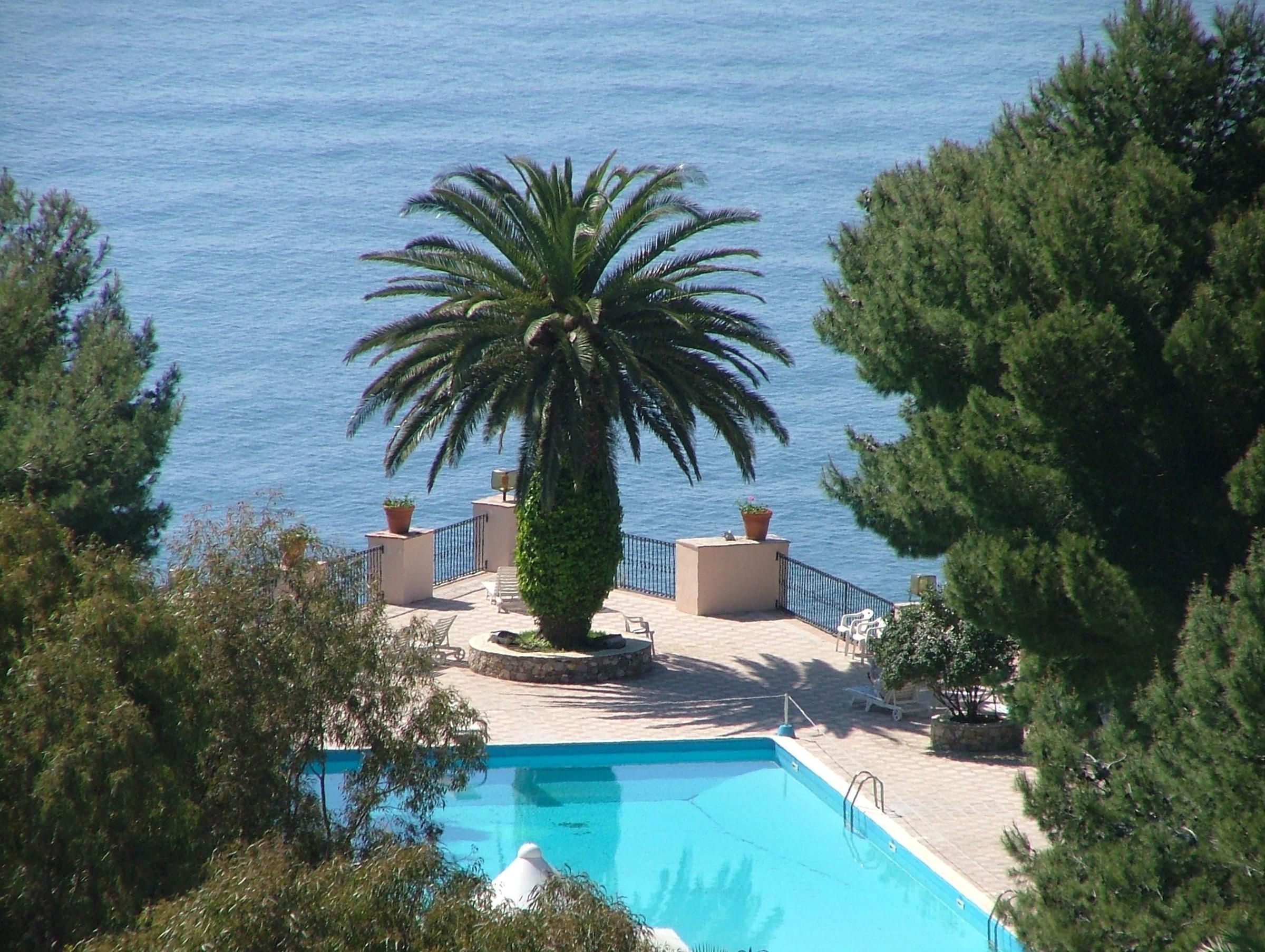 Excelsior Palace Hotel deal