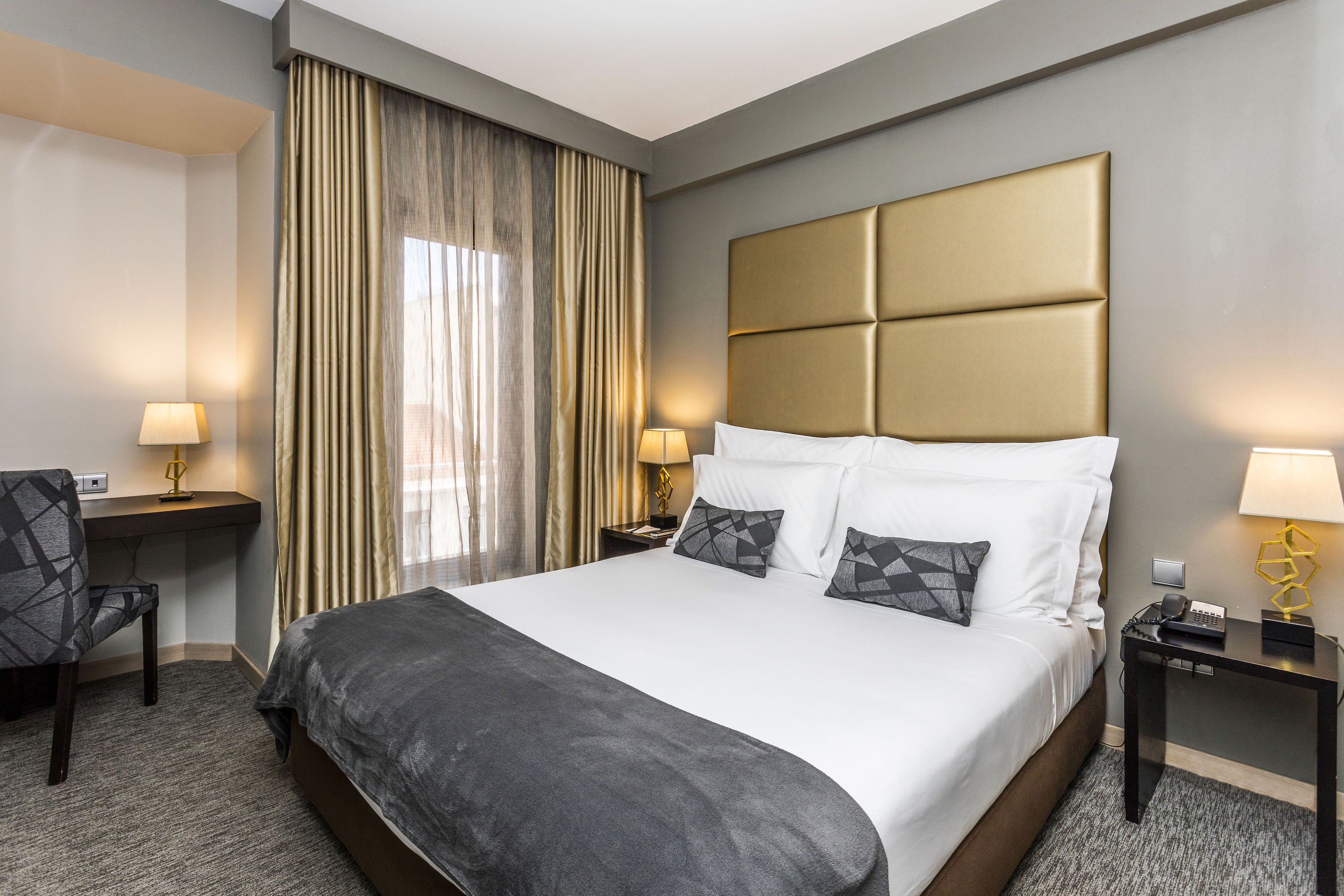 Czar Lisbon Hotel deal