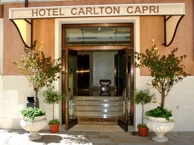 Hotel Carlton Capri deal