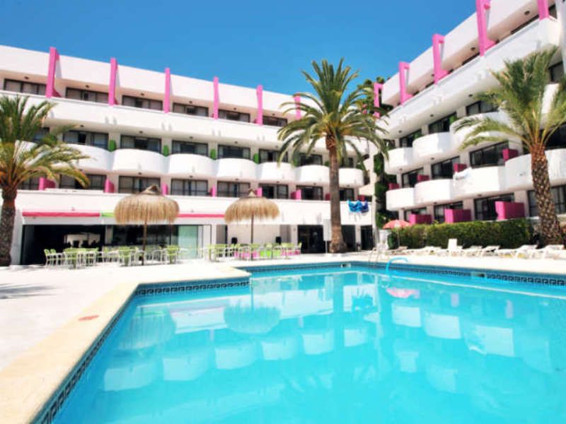 Palmanova Beach Apartments by TRH deal