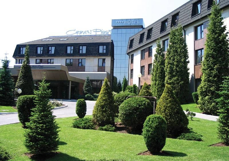 Crown Piast Hotel & Park deal