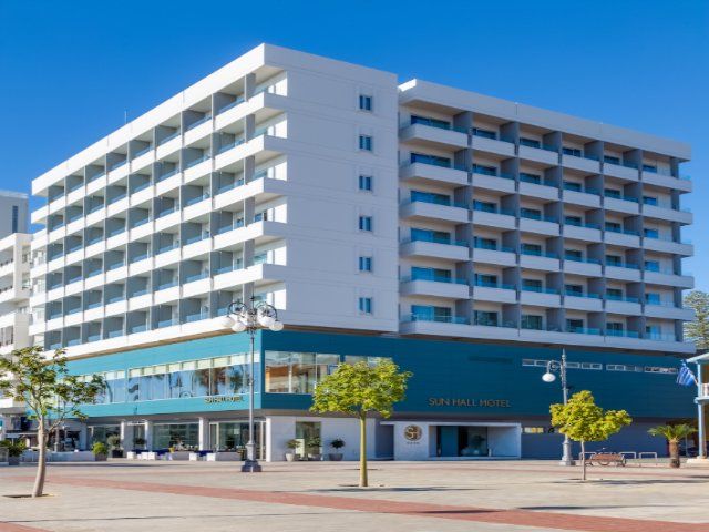 Sun Hall Hotel deal