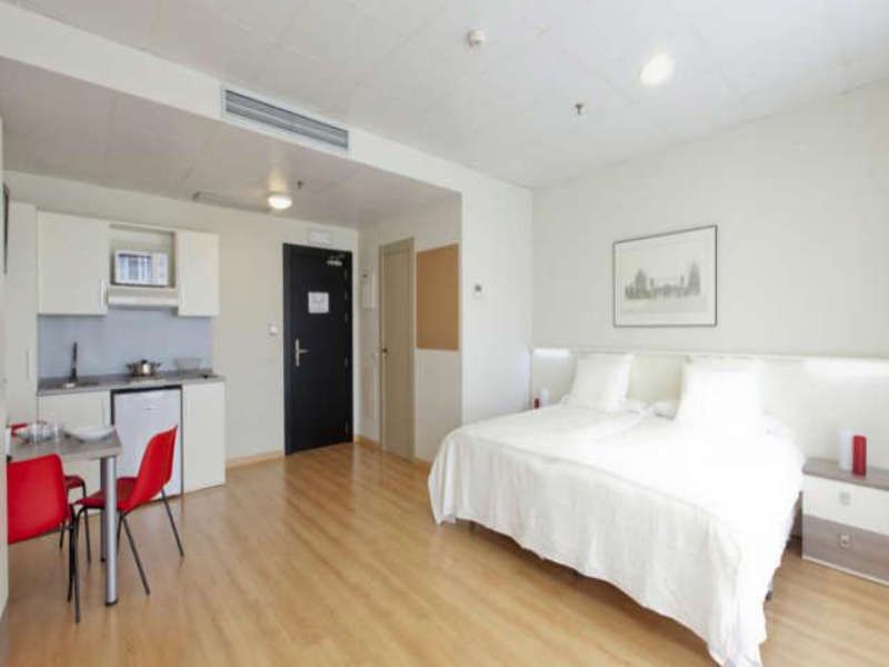 Vértice Roomspace Madrid deal