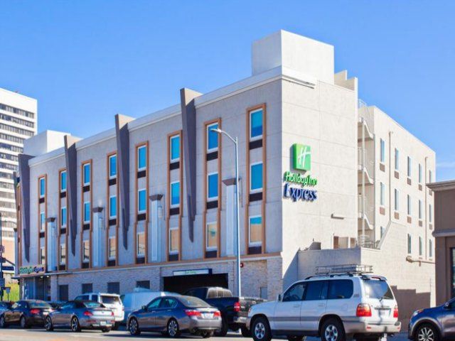 Holiday Inn Express West Los Angeles-Santa Monica deal