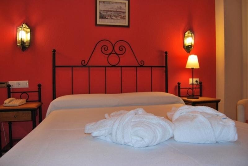 Sercotel Dona Carmela, Ascend Hotel Collection deal