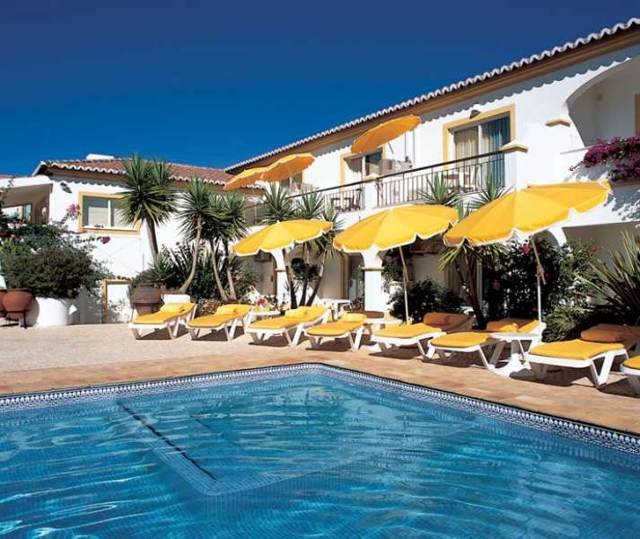 Costa d'Oiro Ambiance Village deal