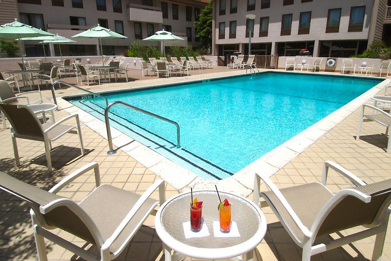 Hotel Riu Plaza Fisherman’s Wharf deal