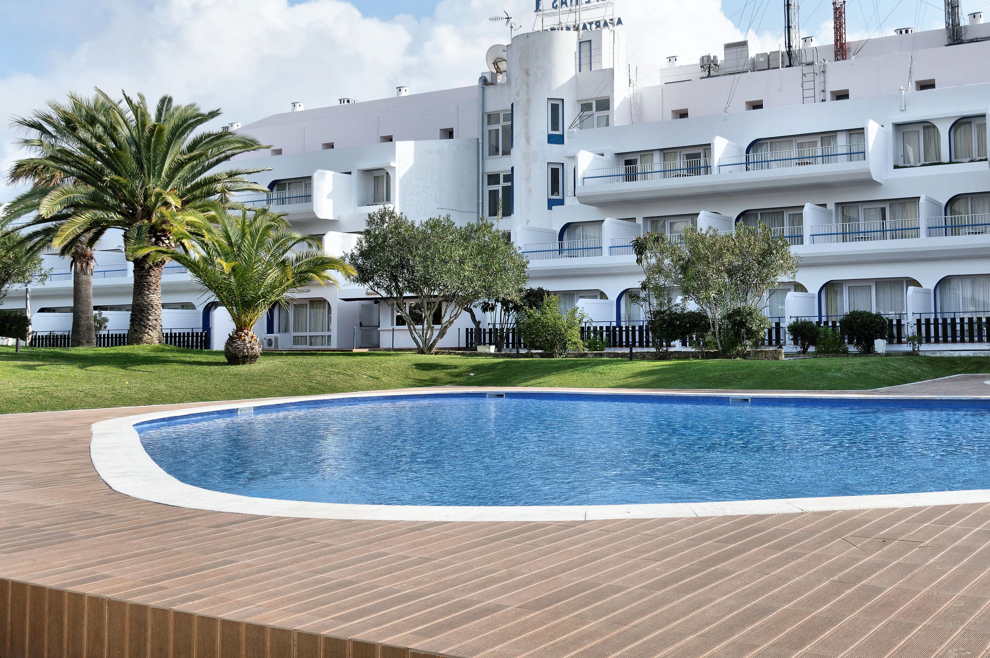 Carvoeiro Garden Hotel deal