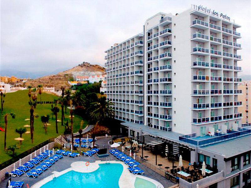 Globales Los Patos Park deal