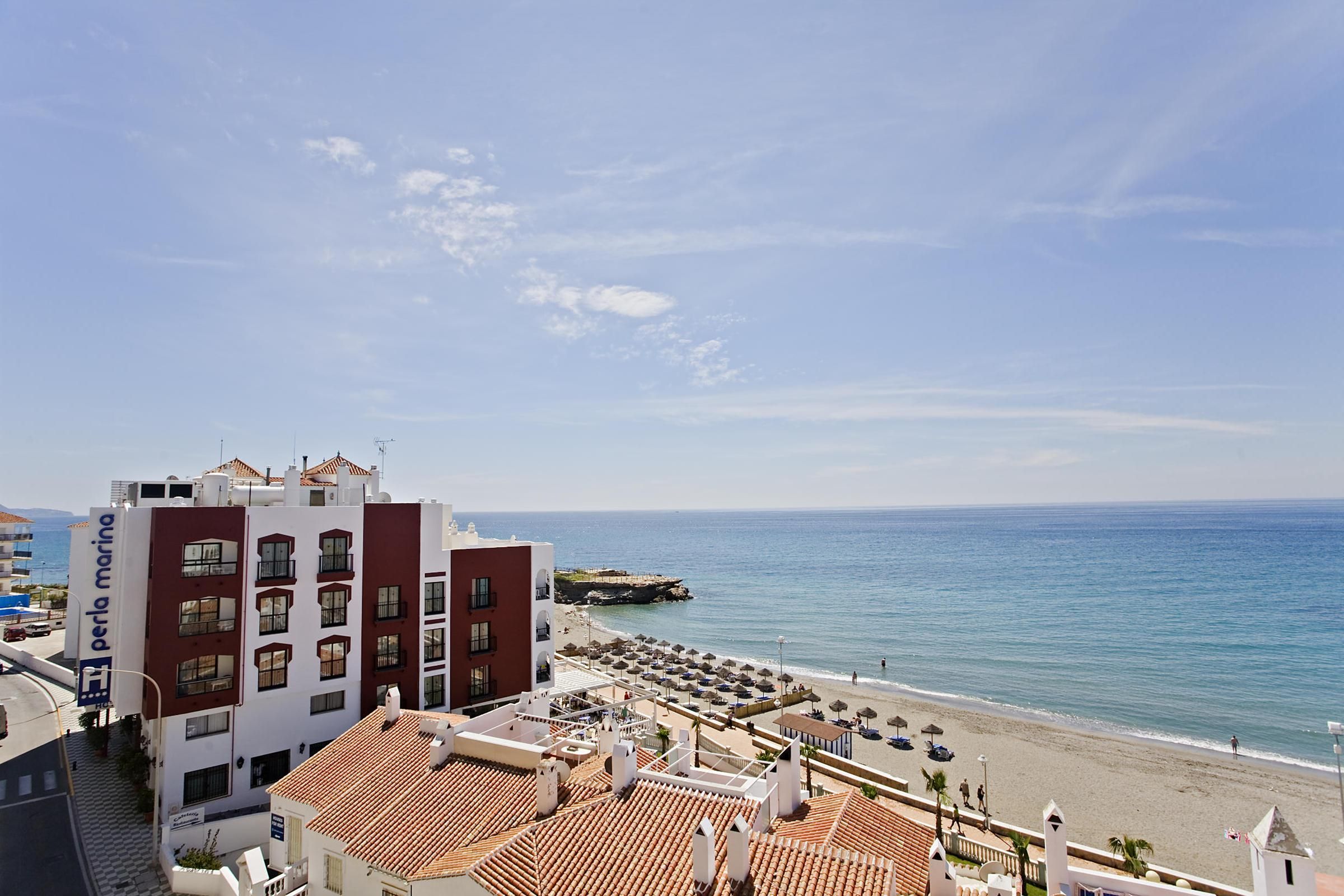 Perla Marina Hotel & Apartamentos deal