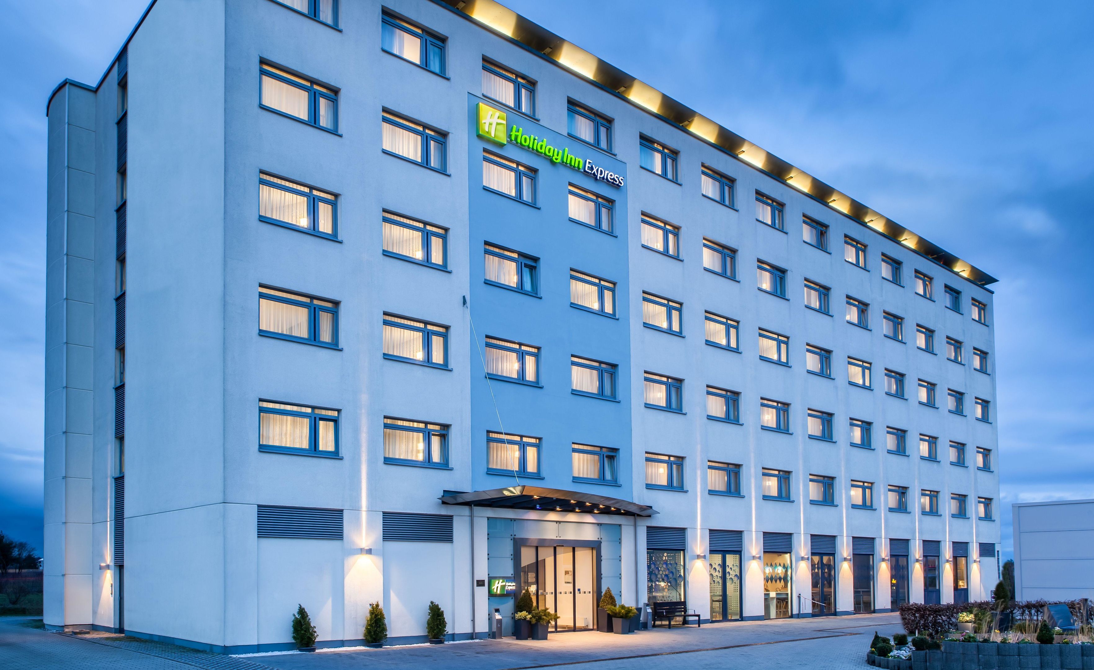 Holiday Inn Express München Messe deal